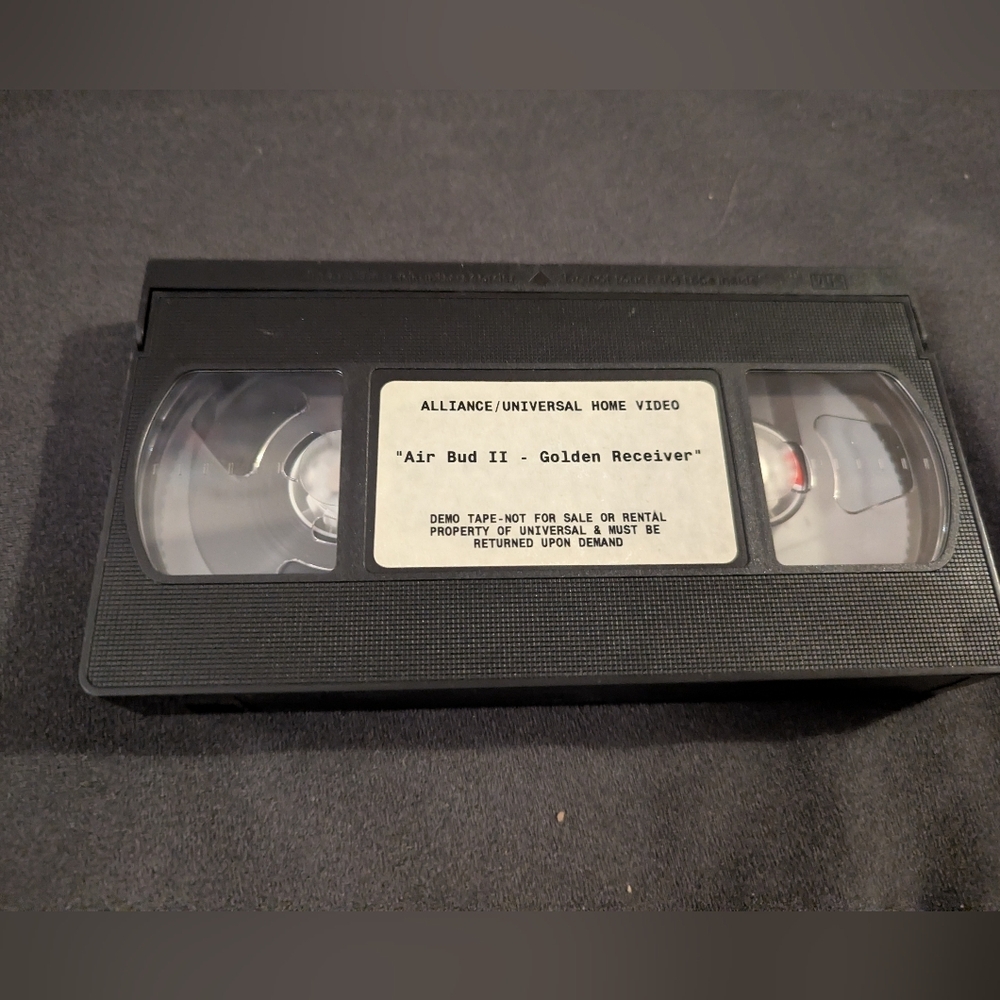 Air Bud 2: Golden Receiver Demo Promo Screener VHS Tape - Picture 7 of 7